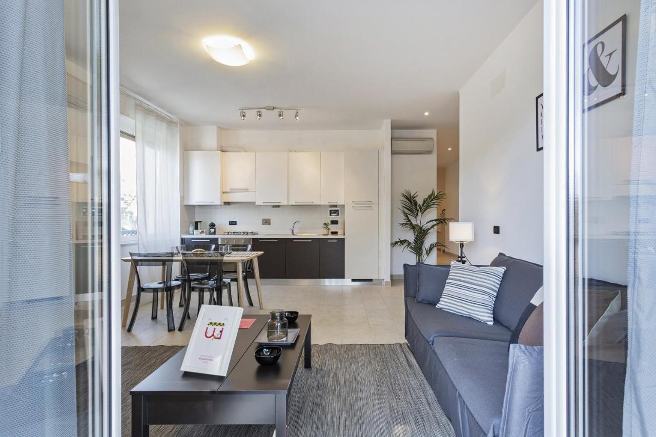Shelley Apartments By Wonderful Italy Janov Exteriér fotografie